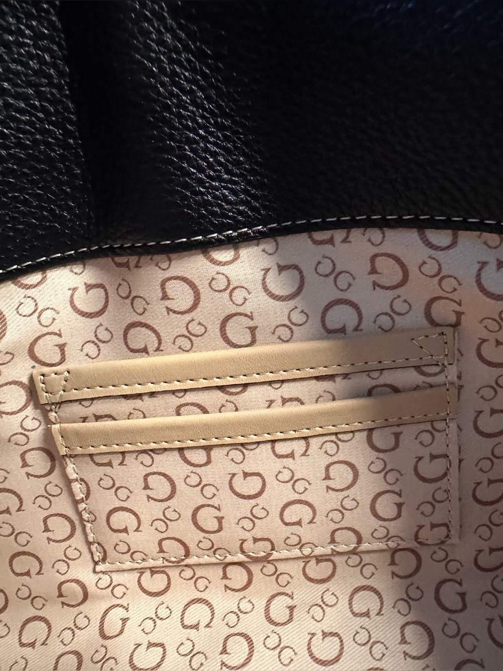 GUESS Meridian Shoulder Satchel compact, black, bag charm NWOT - Picture 8 of 14